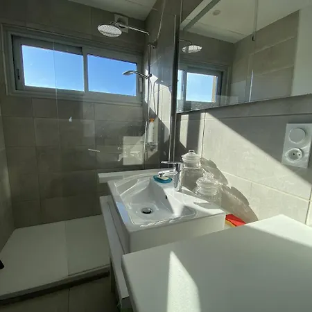 Vue Mer, Terrasse De 100 M², A 200 Metres Narbonne-Plage